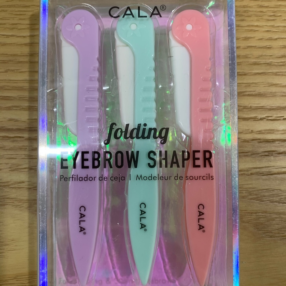 Eye brow Shaper
